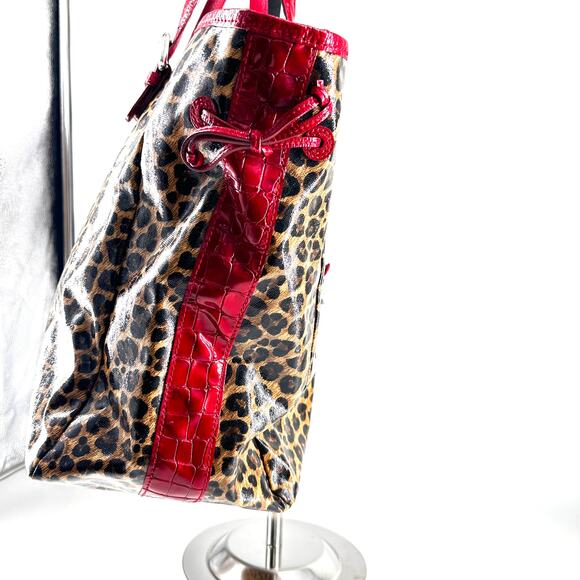 Brighton Leopard Print Tote – Red Croc Trim Shoulder Bag with Heart Charm - Picture 10 of 10
